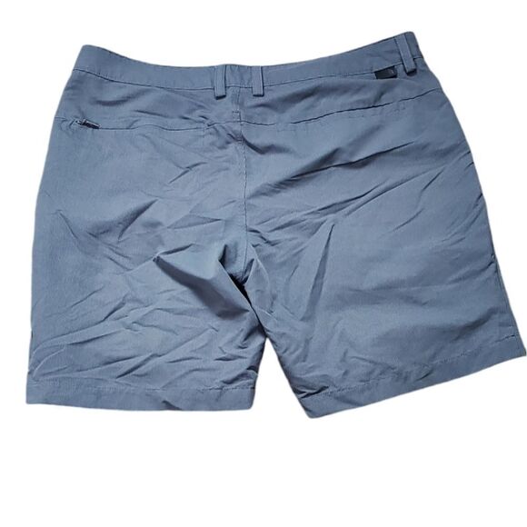 The North Face Gray & Black Pinstriped Shorts - Picture 2 of 5